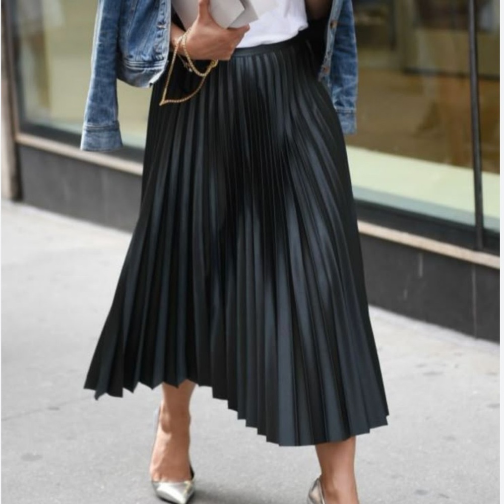 Zara Black Faux-Leather Pleated Midi Skirt